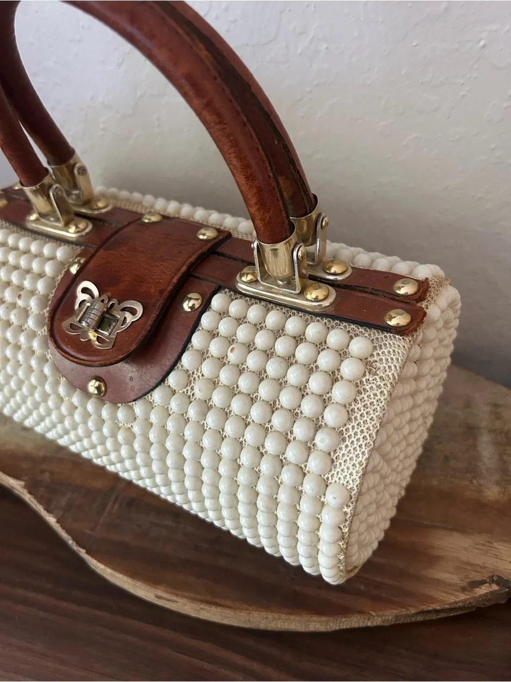 Vintage Beaded Pearl Cylinder Handbag with Brown Leather Handle: 1960s - Picture 5 of 11